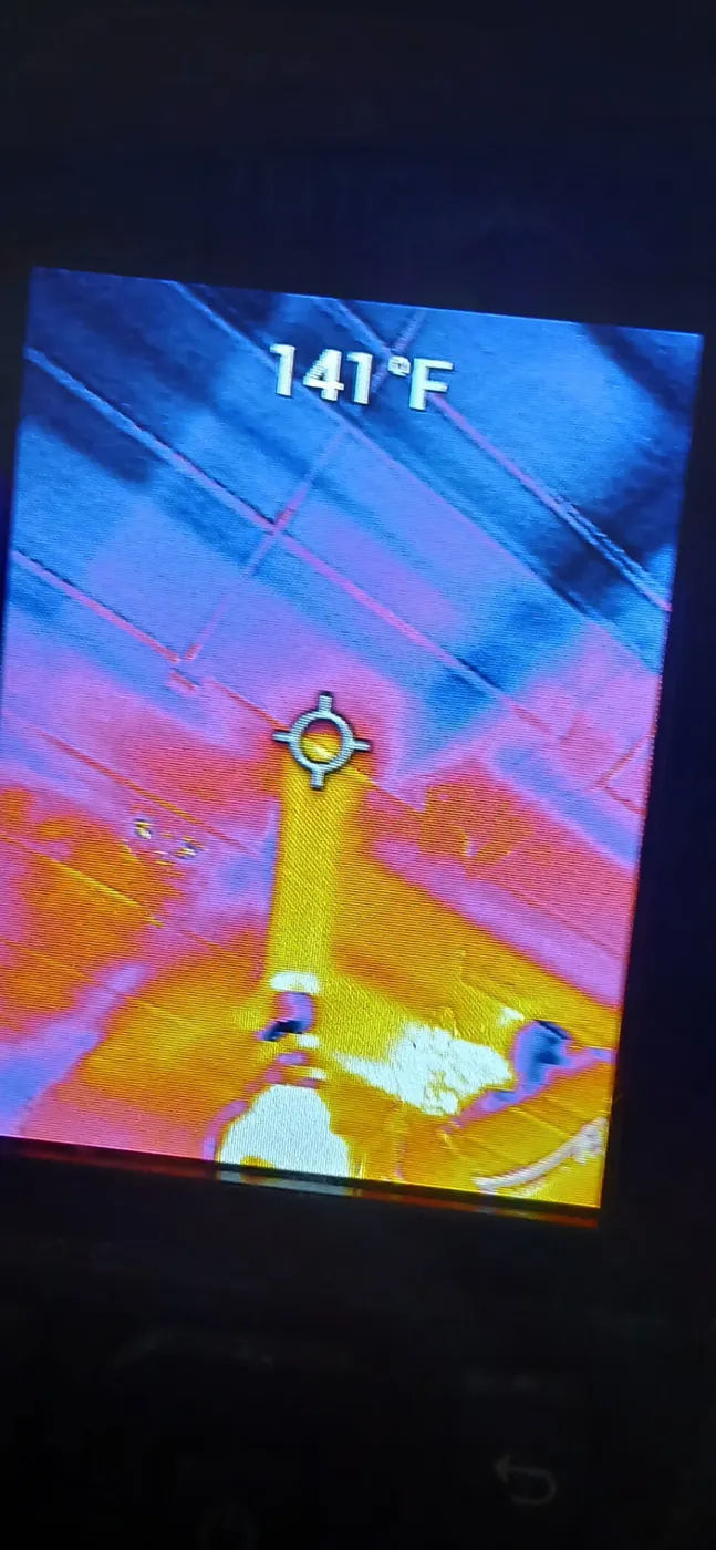 Infrared scan of a commercial roof deck showing heat pattern and hot spots on a San Diego building